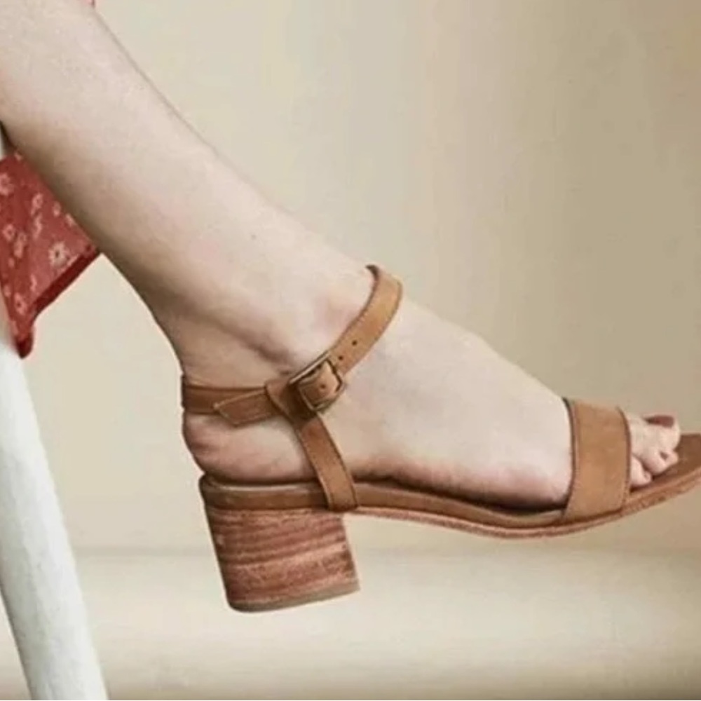 Nisolo Sandle, Block heel with ankle strap, Size 8